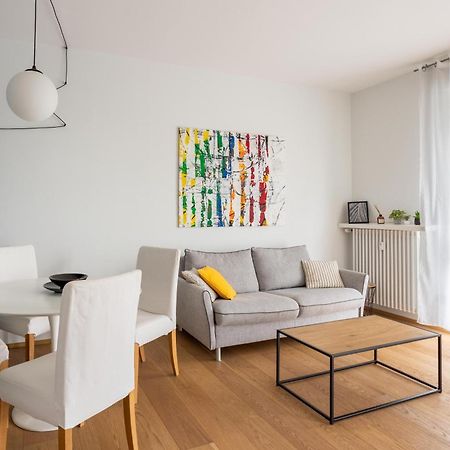 Suite 51 Appartamento Con Terrazzo A 50 Mt Dal Lago - Private Parking (Adults Only) Arona Exterior photo