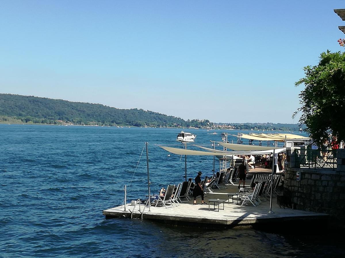 Suite 51 Appartamento Con Terrazzo A 50 Mt Dal Lago - Private Parking (Adults Only) Arona Exterior photo